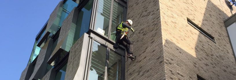Abseiling window cleaning
